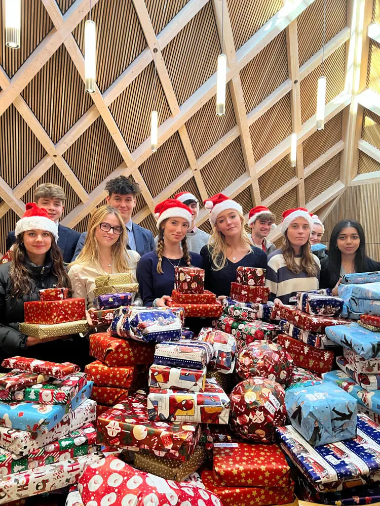 Christmas Giving 2023 - Students and families at Ibstock Place School, Roehampton, generously donated Christmas gifts.