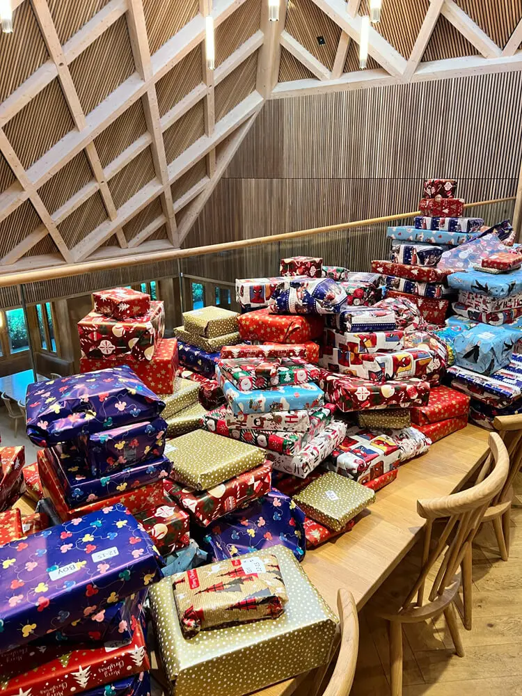 Christmas Giving 2023 - Students and families at Ibstock Place School, Roehampton, generously donated Christmas gifts.