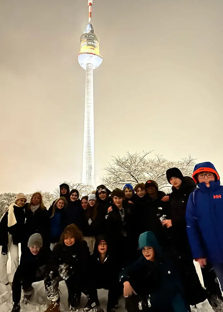 Senior 8 pupils studying German enjoyed a wonderfully festive trip to snowy Vienna.