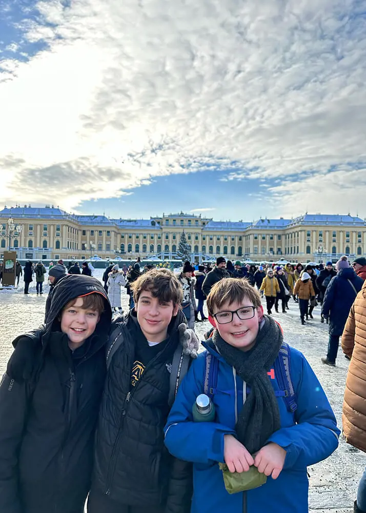 Senior 8 pupils studying German enjoyed a wonderfully festive trip to snowy Vienna.